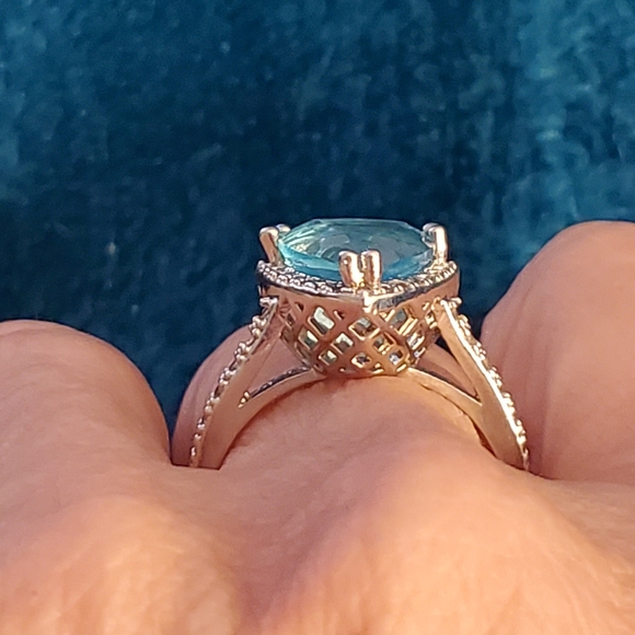 925 blue/clear cz halo ring - Picture 3 of 6